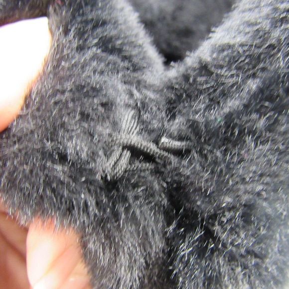 Ladies fur coat,runs small - Picture 3 of 13